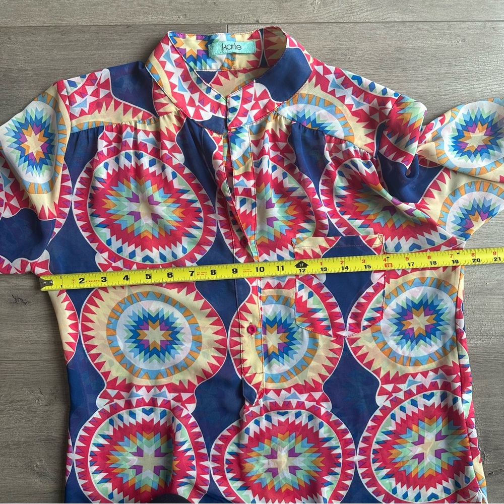 Colorful Geometric Print Blouse - size medium - Picture 3 of 5